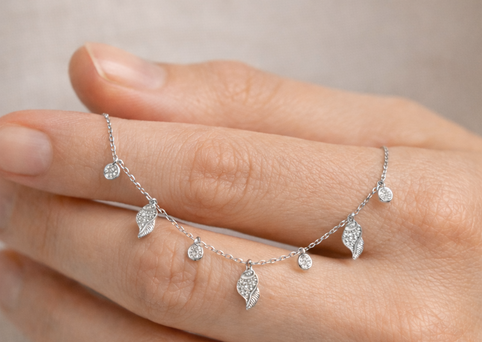 Diferencia entre acero inoxidable y otros materiales en joyería