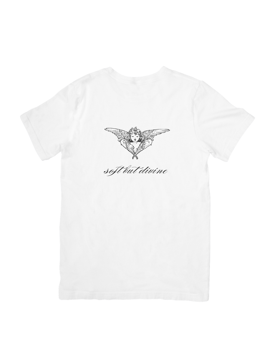 Camiseta "Soft but Divine"