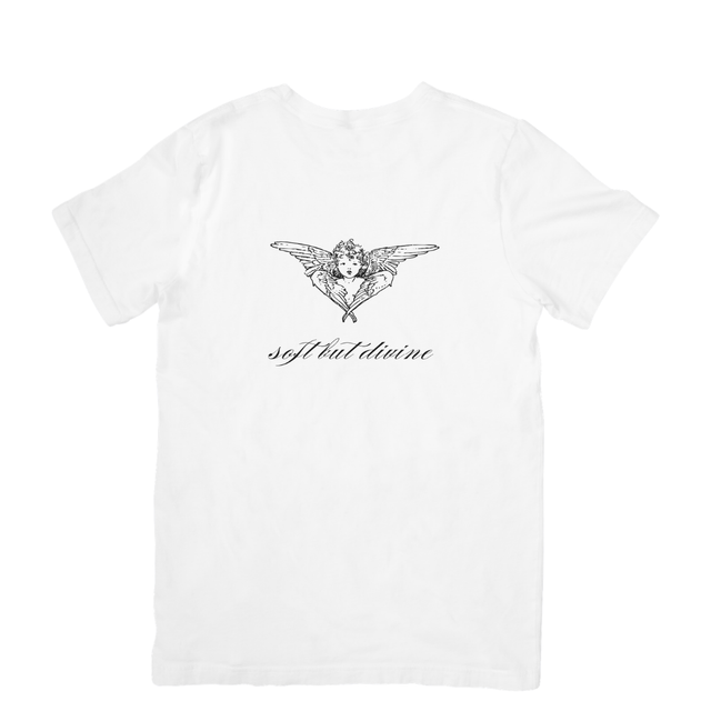 Camiseta "Soft but Divine"