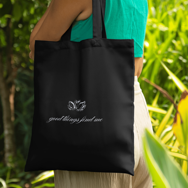 Tote Bag "Good things find me"