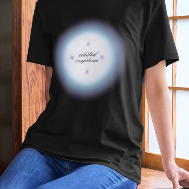 Camiseta "Celestial Confidence"