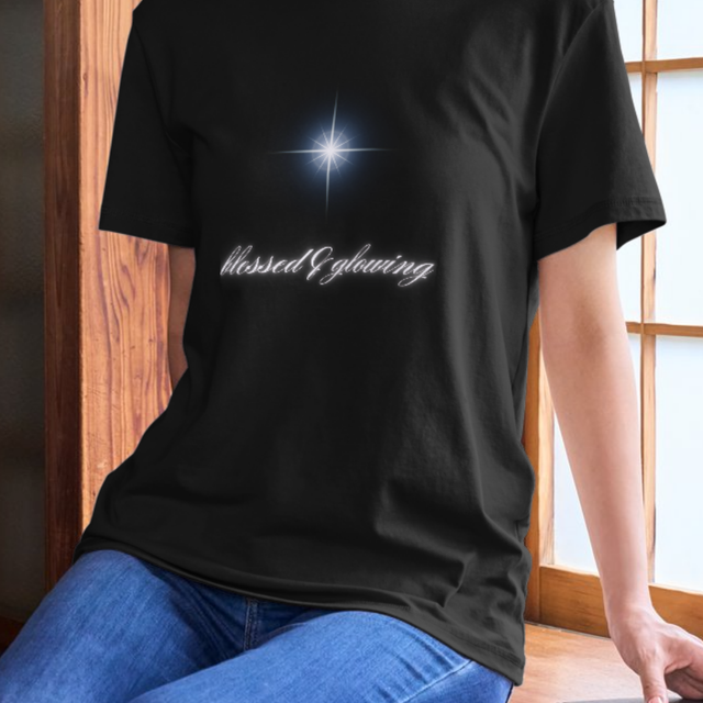 Camiseta "Blessed & Glowing"