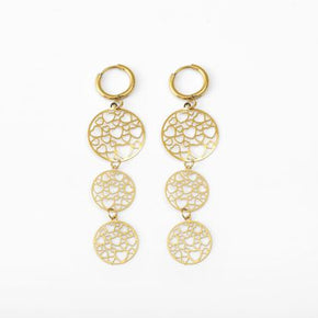 Pendientes dorados calados corazones