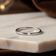 Anillo alianza plateada