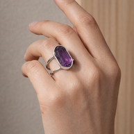 Anillo plateado ajustable con hexágono de piedra natural