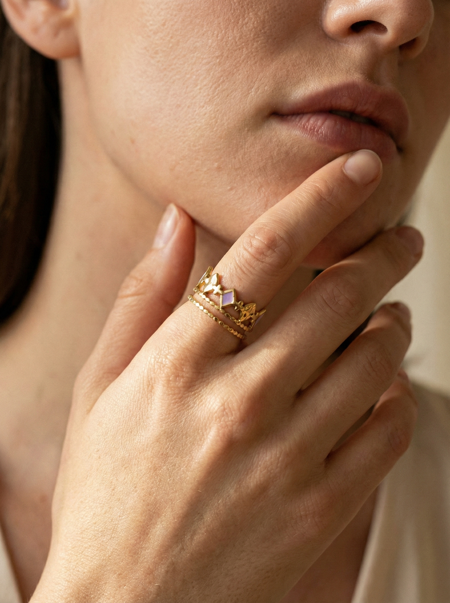 Anillo triple dorado corona