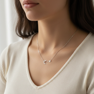 Collar plateada con luna