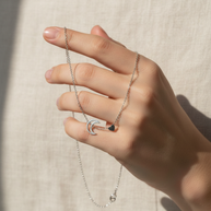 Collar plateada con luna