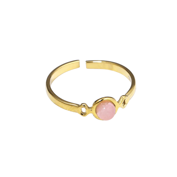 Anillo dorado con piedra ágata rosa