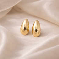 Pendientes dorados gota