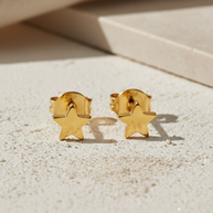 Pendientes estrella dorada