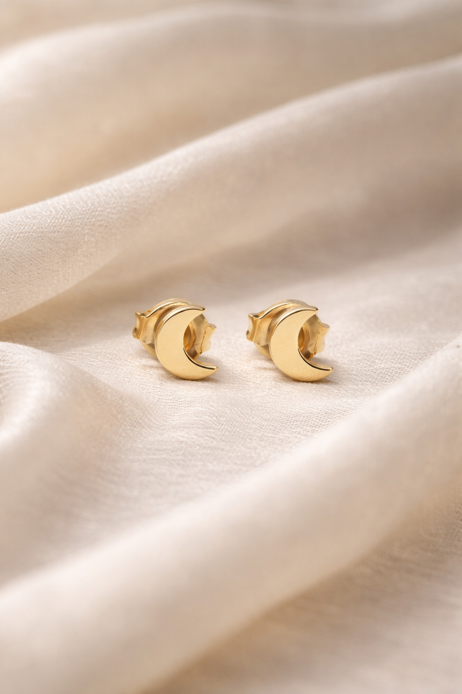 Pendientes luna dorada