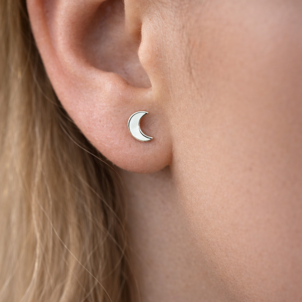 Pendientes luna plateada