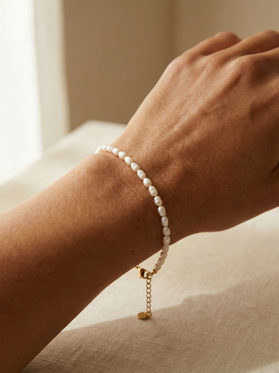 Pulsera clásica de perlas naturales pequeñas