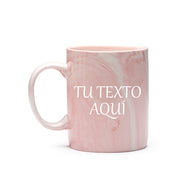 Taza efecto mármol rosa personalizable