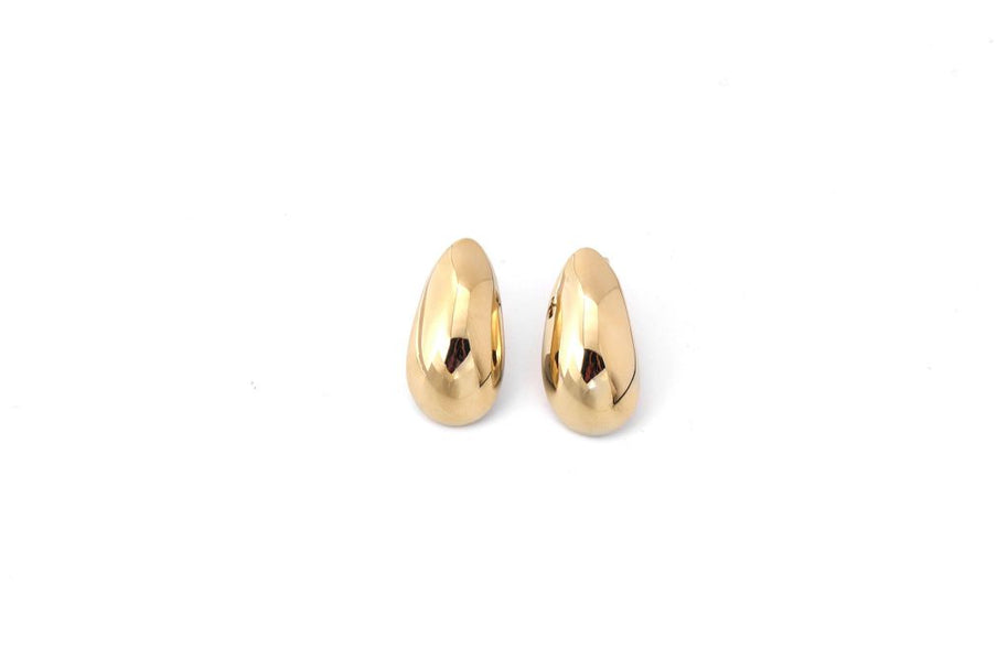 Pendientes dorados gota