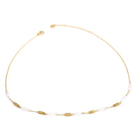 Colgante dorado perlas y panal de abeja