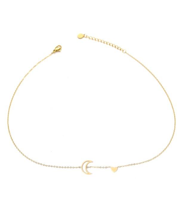 Collar dorada con luna.