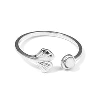 Anillo plateado con piedra